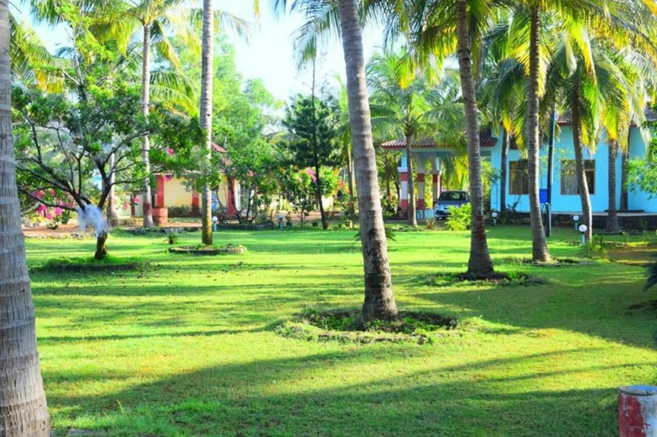 Devbag Resort Karwar Eksteriør billede